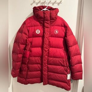 NWT Lululemon Wunder Puff Team Canada Olympics Down-Fill Jacket Size Medium